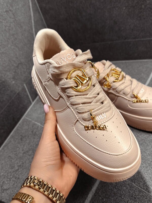 Buty-damskie-OLAVOGA-HEELY-2025