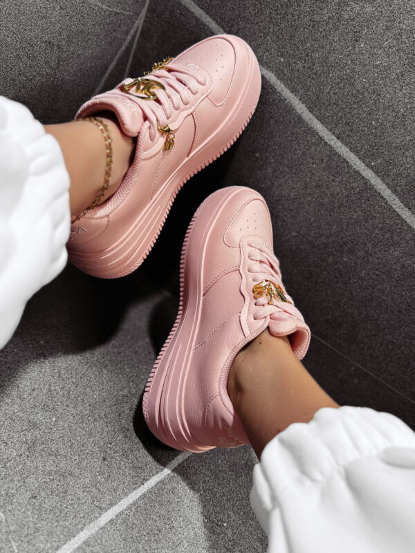 Buty-damskie-OLAVOGA-HEELY-2025